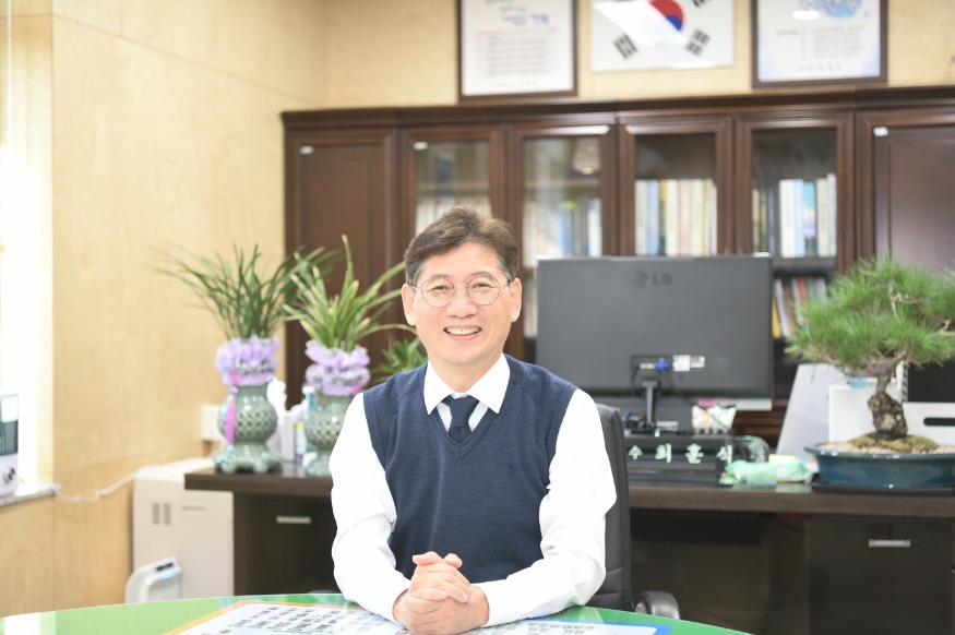 최훈식 장수군수사진.JPG