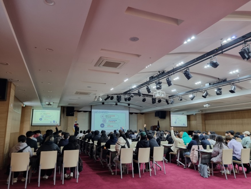 대학도시 익산, 청년정책부터 전입 혜택 ‘캠퍼스’ 홍보 (3).jpeg