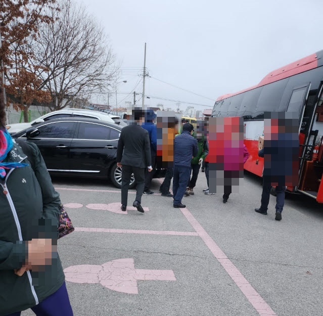 사본 -1679892599922모자이크111.jpg