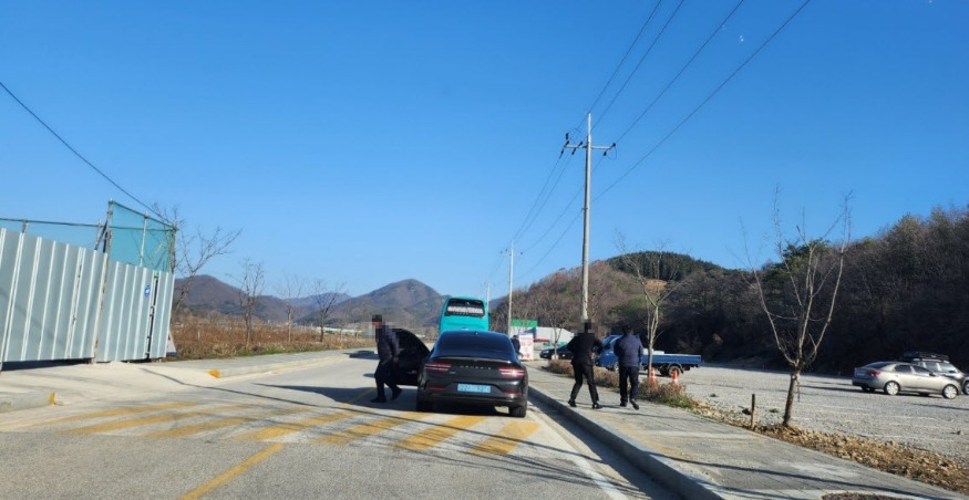 사본 -1679892589177모자이크222.jpg