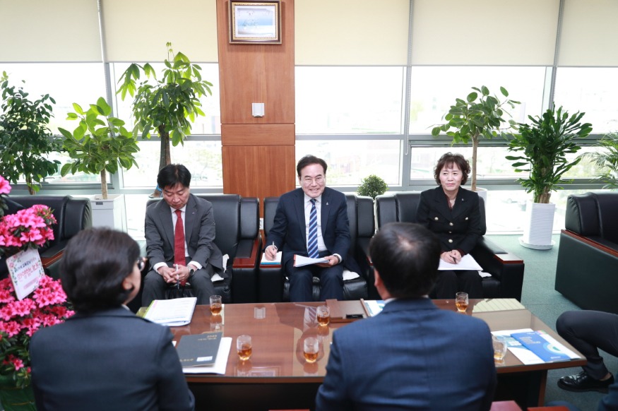 부안군의회 간담회2.jpg