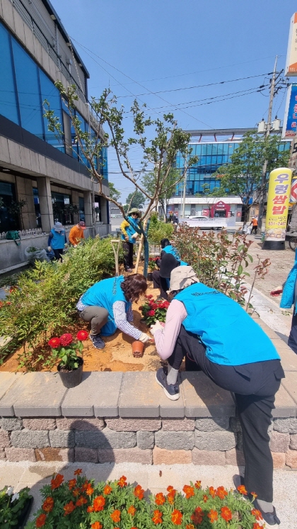 녹색정원도시 익산, 주민들 손으로 동네정원 가꿔 (영등2동) (3).jpeg