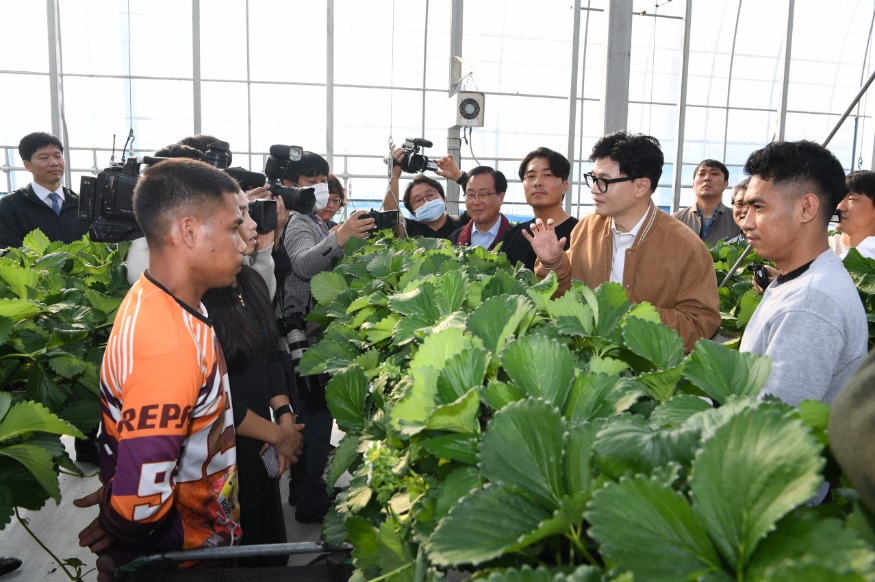 사본 -한동훈장관외국인계절근로현장방문 (4).jpg