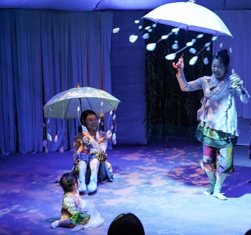 사본 -3_익산예술의전당_2025년 다채로운 공연·전시 눈길(얼굴과 얼굴 마주봄).jpg