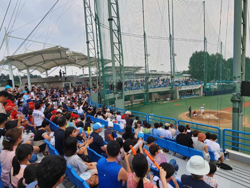 사본 -3_익산서 즐기는 한여름 밤 야구 축제.jpg